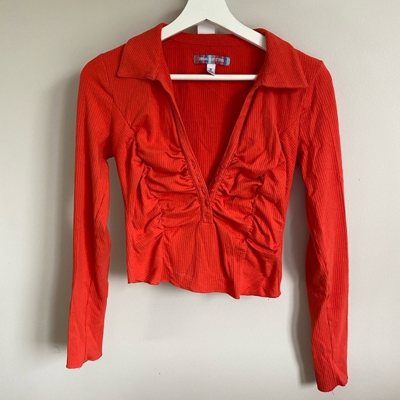 Uo Aries Ruched Blouse in Red - Picture 2 of 3
